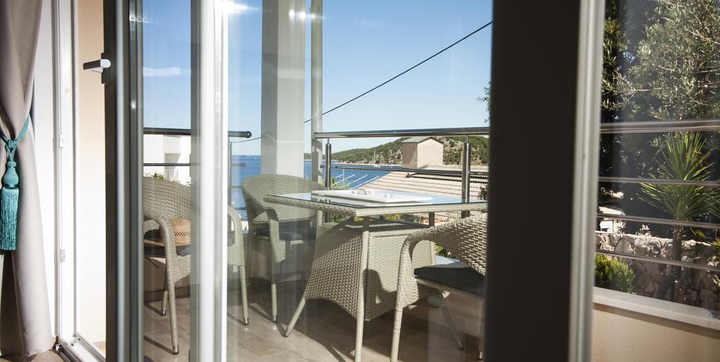 Apartments Villa Laguna With Pool Ražanj Quarto foto